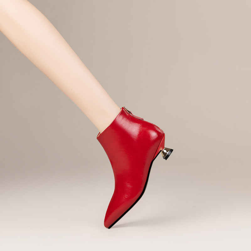 真皮小短靴女红色尖头低跟短筒加绒及踝靴猫跟单靴马丁靴裸靴女靴,淘宝优惠券,粉丝福利购,淘宝优惠卷