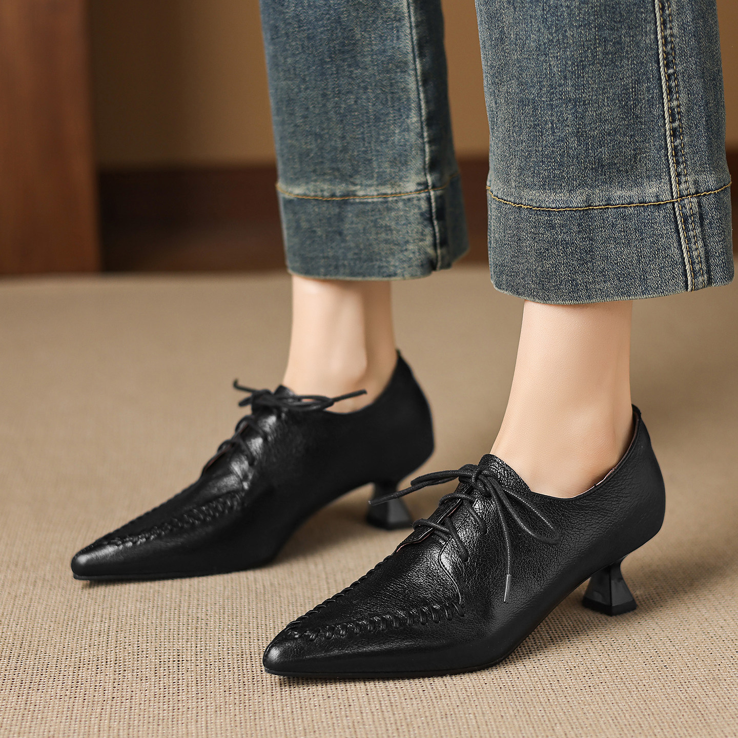 春秋季新款真皮英伦风尖头系带深口单鞋女细跟百搭通勤小皮鞋女鞋,淘宝优惠券,粉丝福利购,淘宝优惠卷