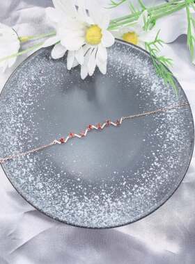 新品天然石榴石手链925银镶嵌女时尚轻奢小众高级感情人节送女友