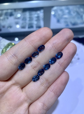 伦敦蓝托帕石椭圆形5×7mm未镶嵌裸石戒面支持定制戒指吊坠耳钉