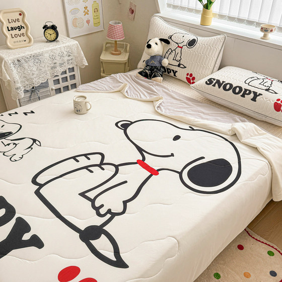 Printed latex mat three-piece summer season ice silk mat Snoopy air-conditioned soft mat machine washable 2026 new style