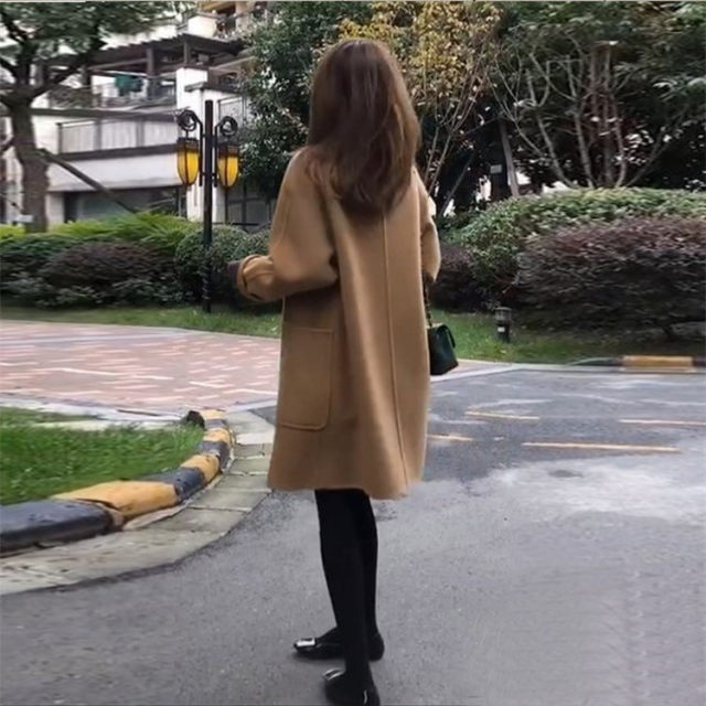 黑色毛呢大衣女中长款2024冬季新韩版加厚过膝赫本风羊毛呢子外套