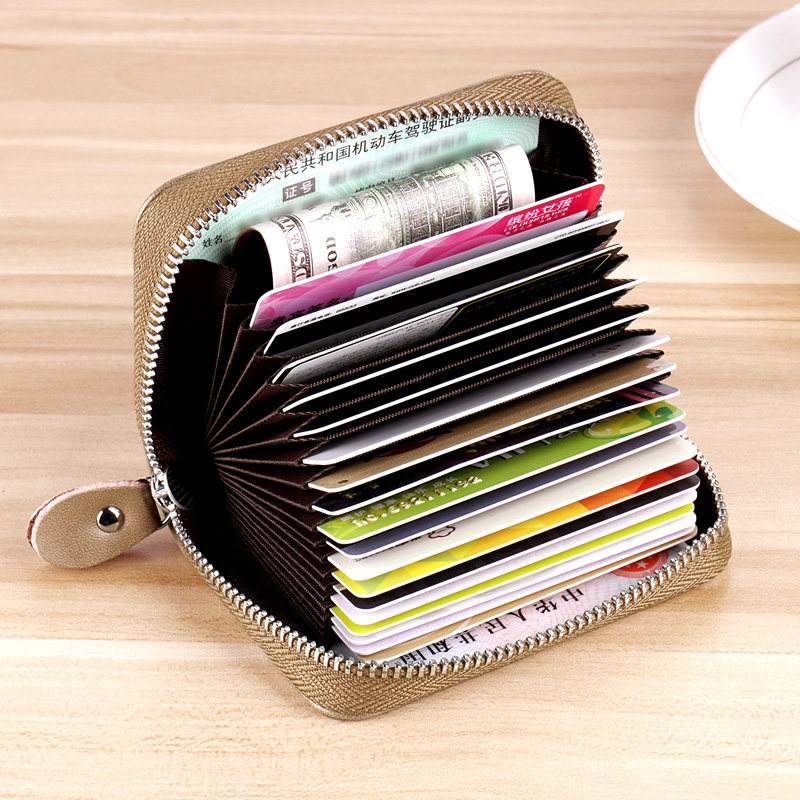 男真牛皮大容量多卡位防消磁卡片包 瑞贝卡罗西卡包