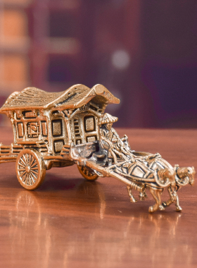 复古黄铜车载摆件仿古马车
