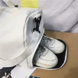 Вместительная и большая водонепроницаемая сумка для путешествий