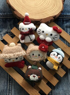 新款圣诞系列毛绒公仔胸针红色喜庆围巾雪人猫咪刺绣装饰ins