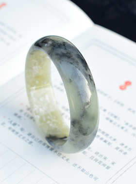 新疆和田玉青花手镯女款天然水墨画宽版泥鳅背平安镯59mm意境美