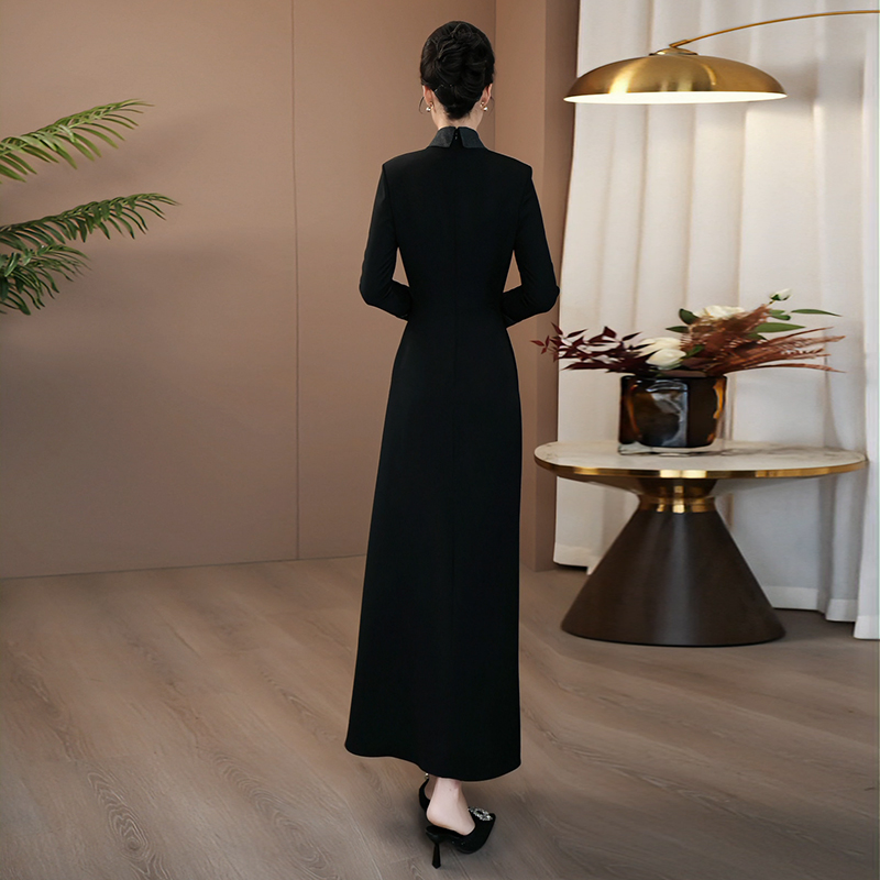 黑色长袖巨好看的早秋连衣裙2025新款今年流行爆款气质超长裙198