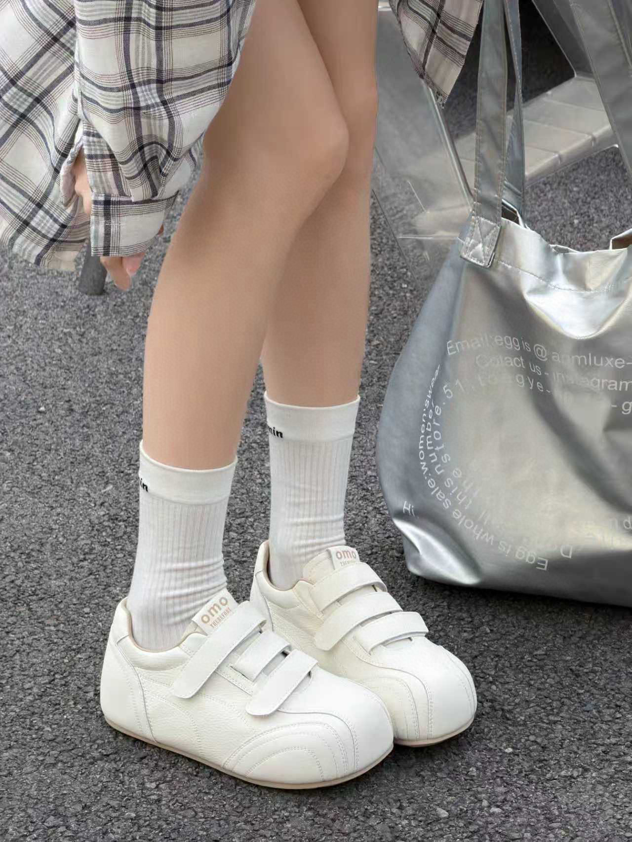 米新款2026春款真皮平底小白鞋板鞋德训鞋魔术贴休闲运动阿甘鞋女,淘宝优惠券,粉丝福利购,淘宝优惠卷