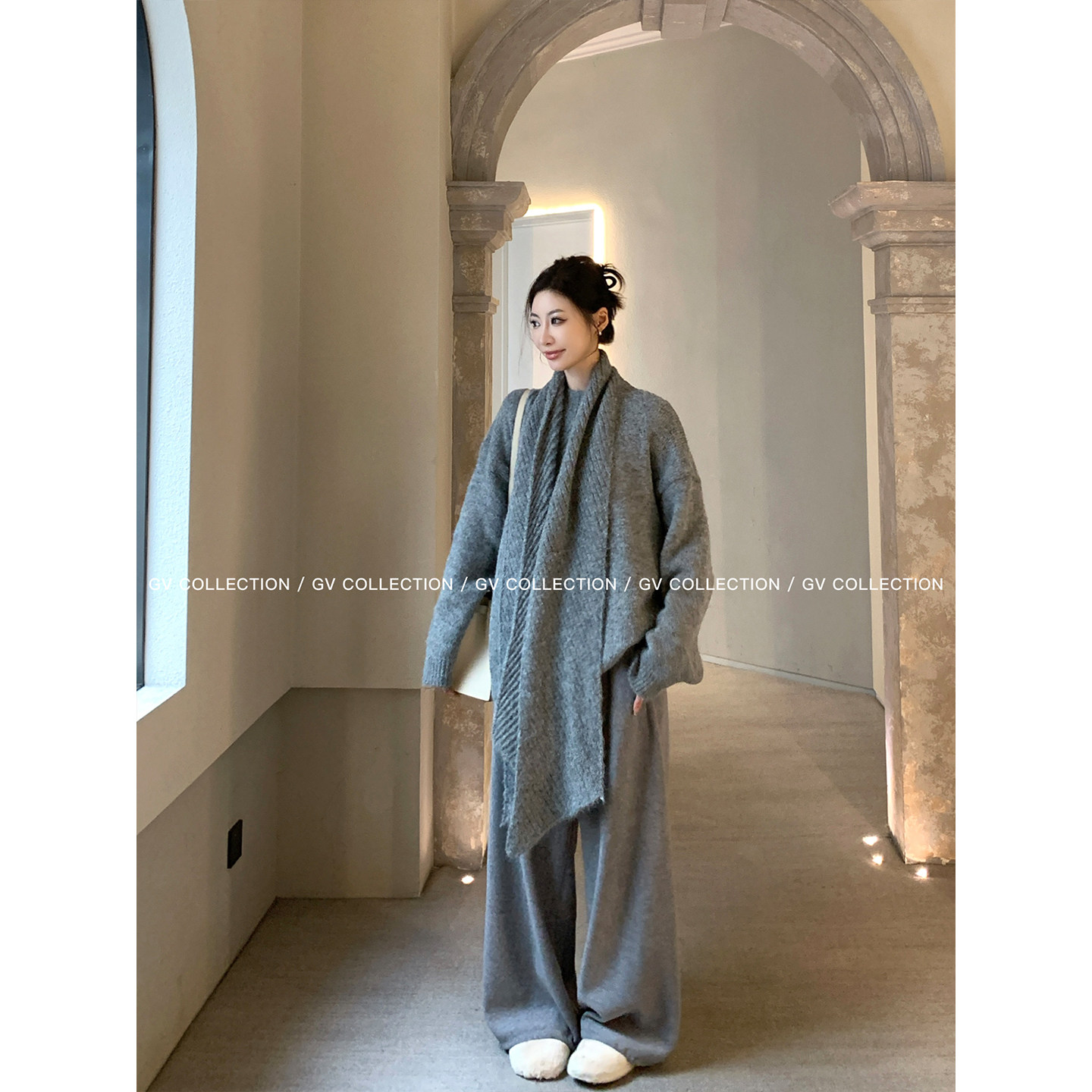 GV大白哥 慵懒蛋奶 带围巾立领羊毛毛衣两件套冬季新款上衣女百搭,淘宝优惠券,粉丝福利购,淘宝优惠卷