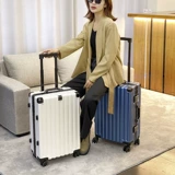 Универсальный вместительный и большой чемодан подходит для мужчин и женщин