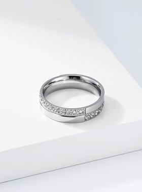 泰爱你时尚轻奢满钻戒指