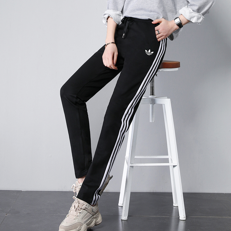 Sports pants for women in autumn and winter, three bar straight tube pants, versatile loose casual pants for women in high waisted running and fitness pants