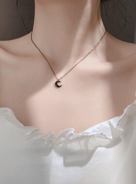黑色月亮星星吊坠项链女小众设计感锁骨链轻奢冷淡风高级感颈链