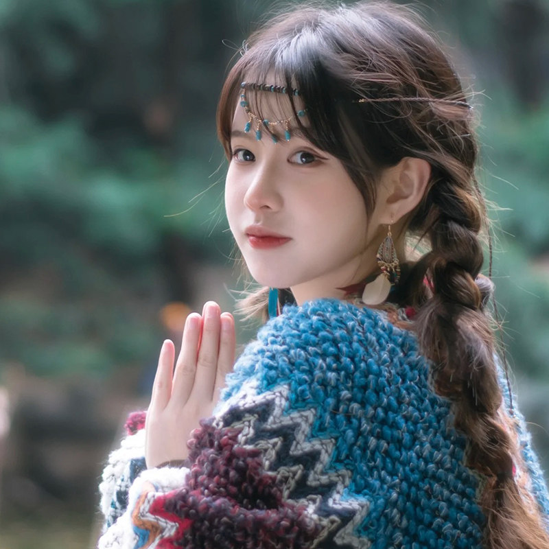 丽江披肩民族风新疆西藏旅游外搭女 型公馆服饰围巾/丝巾/披肩