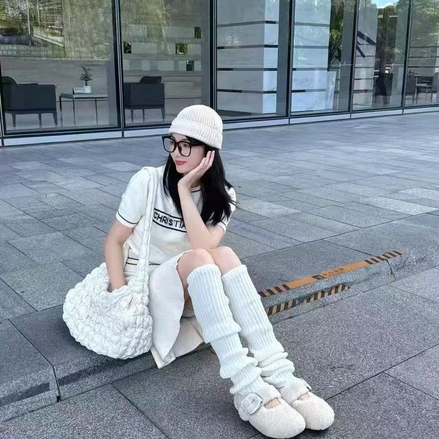 【林小雅专享】AHH19248高定韩版厚底烫钻包头毛毛拖鞋 - 图1