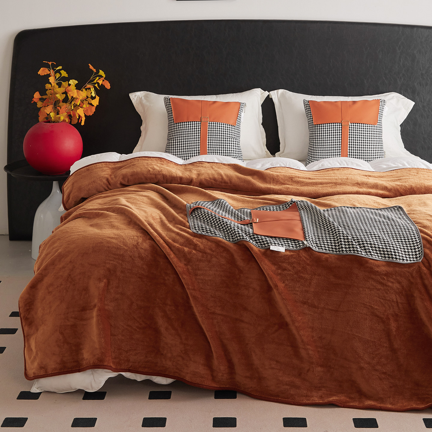 科技布千鸟格橙抱枕被子两用汽车沙发靠垫办公室宿舍午休法莱绒毯,淘宝优惠券,粉丝福利购,淘宝优惠卷