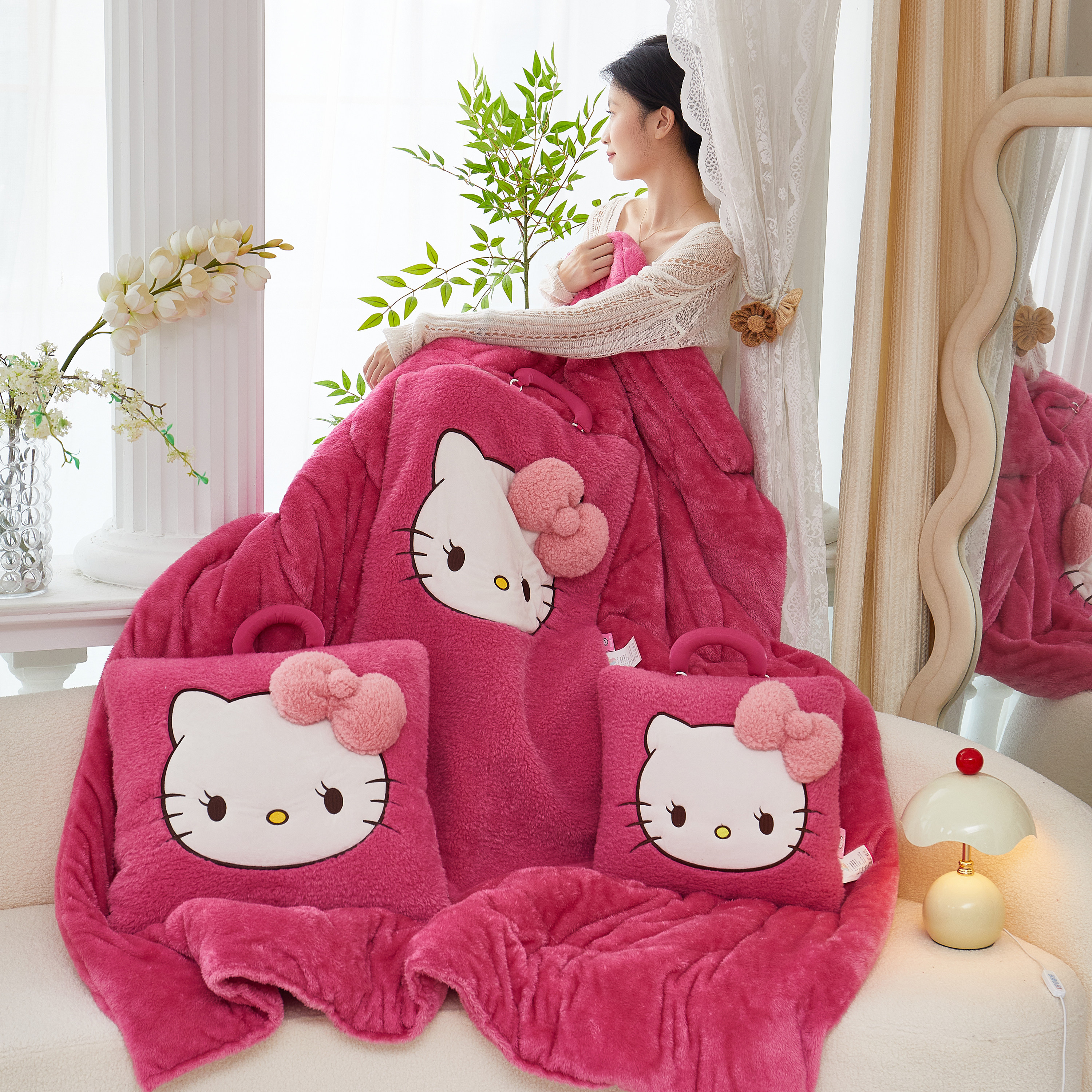 kt猫长绒抱枕被子两用加厚办公室午睡枕头被汽车靠垫盖毯二合一冬,淘宝优惠券,粉丝福利购,淘宝优惠卷