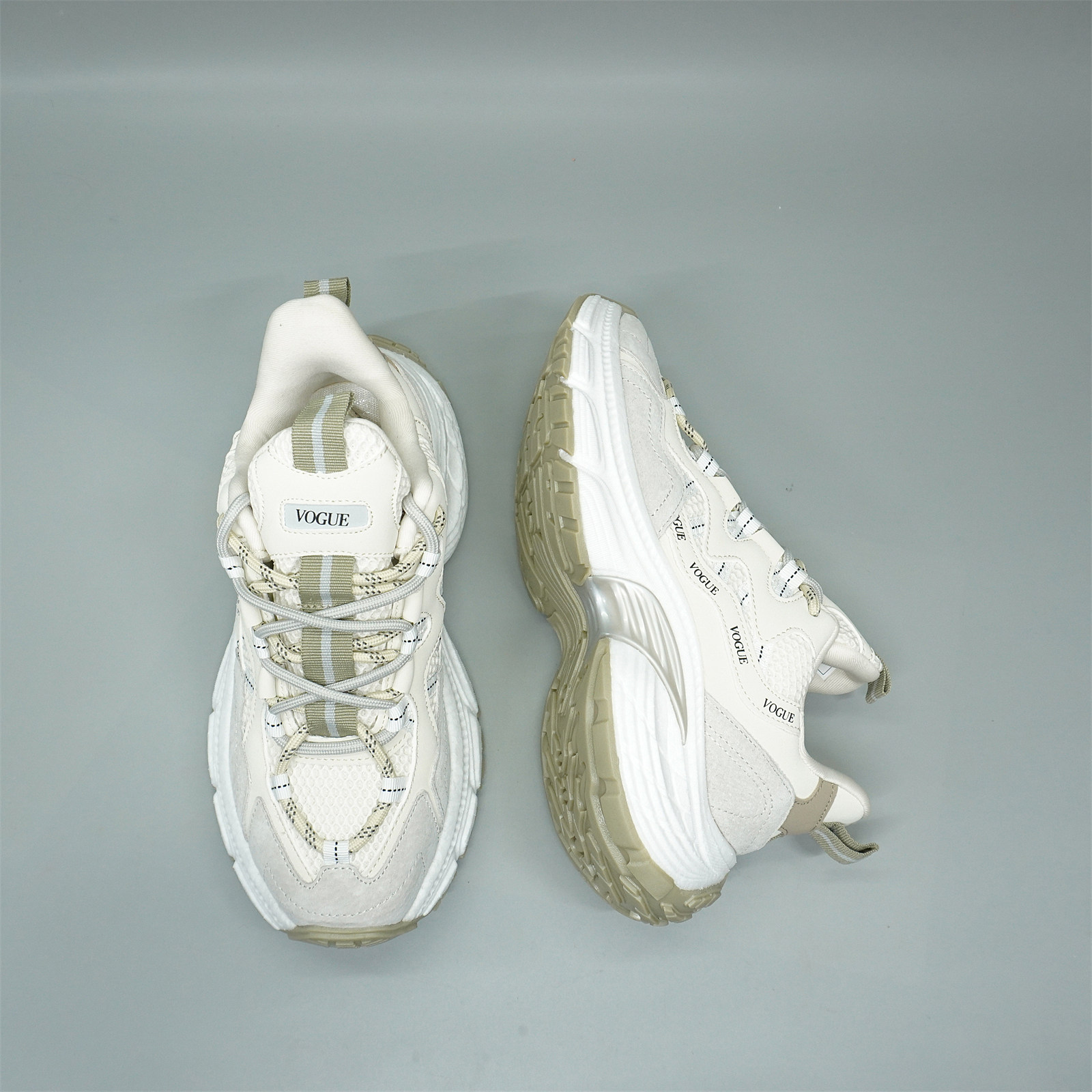 【稀缺难寻】重工真皮拼接版型弧度好看老爹鞋男女厚底外贸出口单,淘宝优惠券,粉丝福利购,淘宝优惠卷