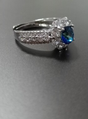 【Winnie's shop】可换钻闪耀光芒简约气质镶施华洛钻可调