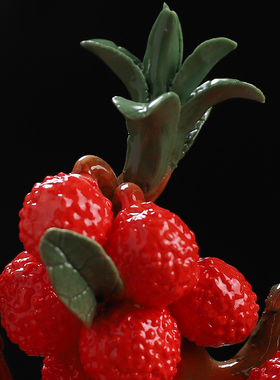 东方泥土陶瓷《顺利》荔枝树摆件