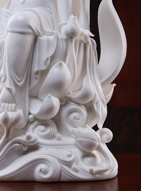 陶瓷20英寸莲心自在观音佛像摆件