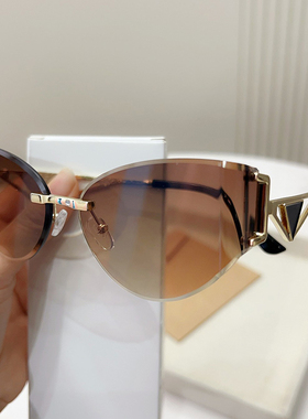 无边框猫眼黑色墨镜女防紫外线大脸显瘦高级感太阳镜沙滩游玩街拍