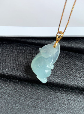 18k金天然翡翠A货冰种小猴子吊坠