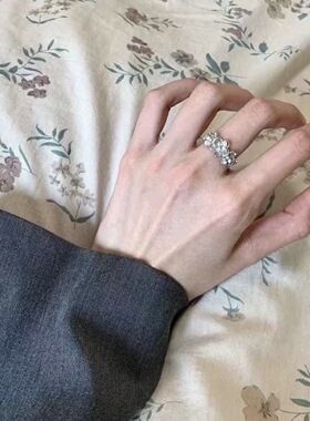 拉丝玫瑰花戒指女缠绕花朵小众宫廷复古可调节食指戒新款轻奢指环