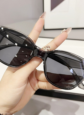 2026新款韩系板材太阳眼镜黑色男女同款拍照凹造型防紫外线墨镜潮