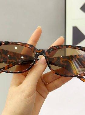 黑色小窄框高级感墨镜女大脸显瘦拍照凹造型ins潮复古太阳眼镜韩