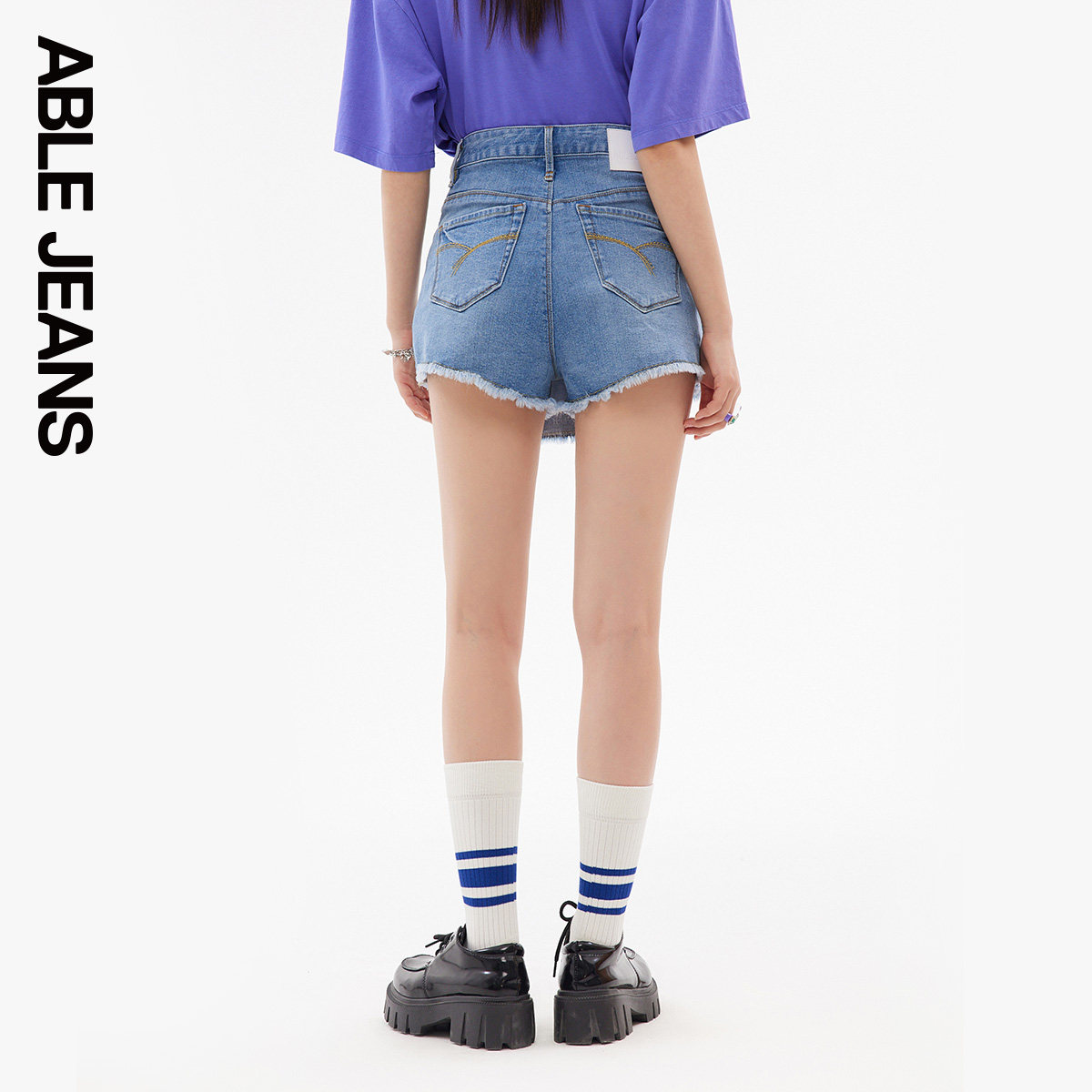 able jeans新款黑色直筒牛仔夏短裤 ablejeans牛仔裤