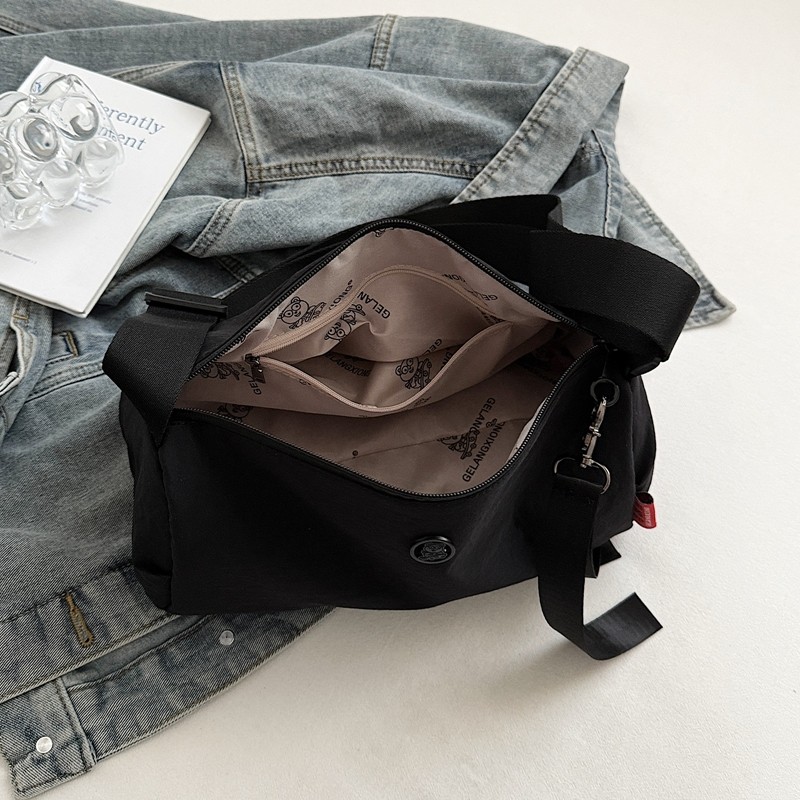 绿色休闲简约宽肩带圆筒包斜挎包女款2025新款潮时尚百搭小包包,淘宝优惠券,粉丝福利购,淘宝优惠卷