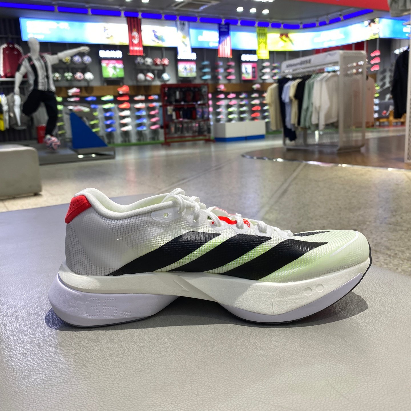 Adidas阿迪达斯跑步鞋女ADIZERO BOSTON 13竞速训练运动鞋 JS4934 - 图1