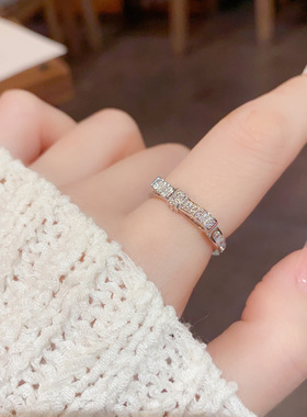 小众时尚设计感个性满钻蝴蝶结戒指精致开口食指戒轻奢高级感