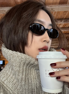 复古猫眼黑色椭圆墨镜美式小框辣妹遮阳太阳镜防紫外线男女同款潮