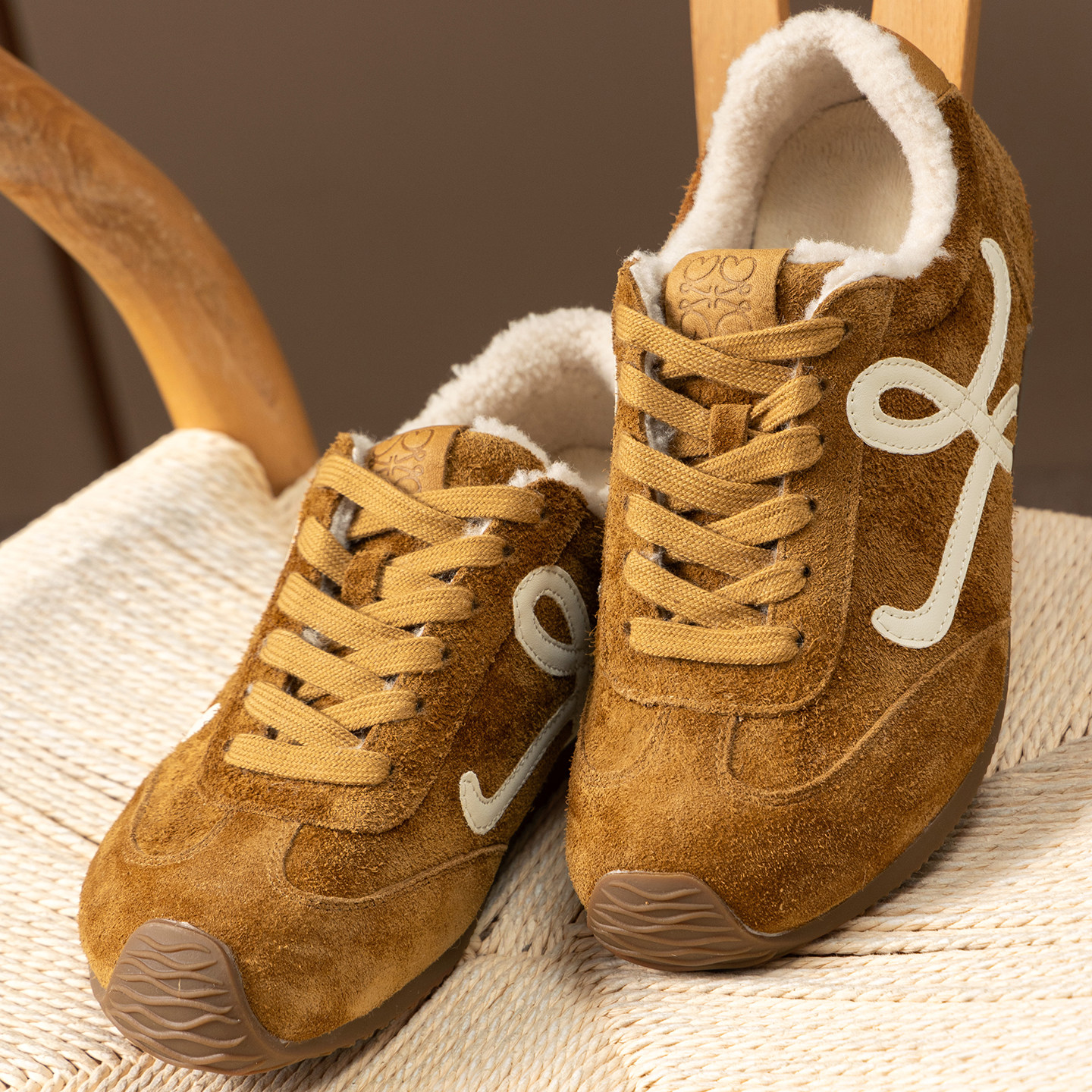 H春上7号 丑萌佰搭 法G舒适篙阶磨砂牛皮平底加绒德训鞋女50I0 特,淘宝优惠券,粉丝福利购,淘宝优惠卷