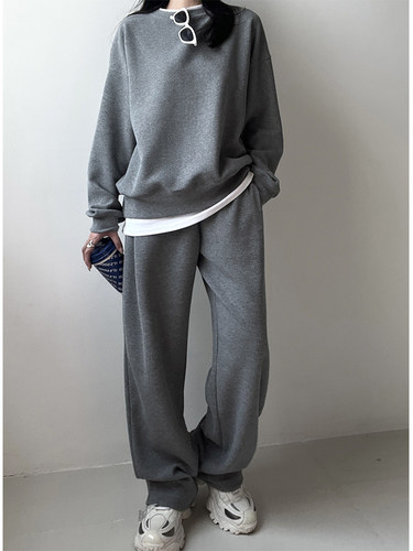 米米小姐2026春季宽松卫衣休闲运动服短裤两件套卫裤假两件套装女 - 图1