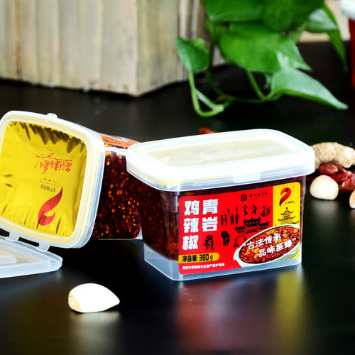 乡下妹食品鸡肉辣椒酱 拌面拌饭酱爆辣鸡肉辣椒酱贵州青岩鸡辣椒 - 图1