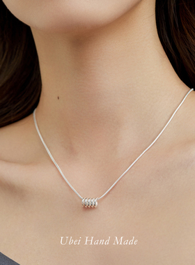 金属冷淡风扭结博主同款项链