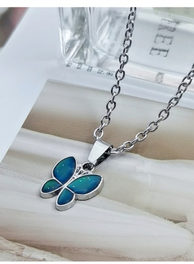 冷淡风项链蝴蝶女玛瑙