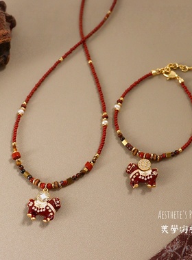 马年新年本命年红色小马锁骨链