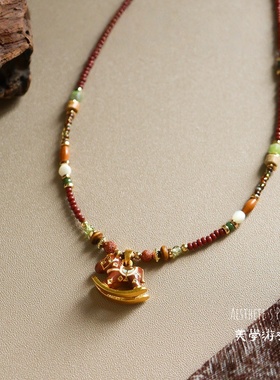 马年新年本命年新款摇摇木马项链