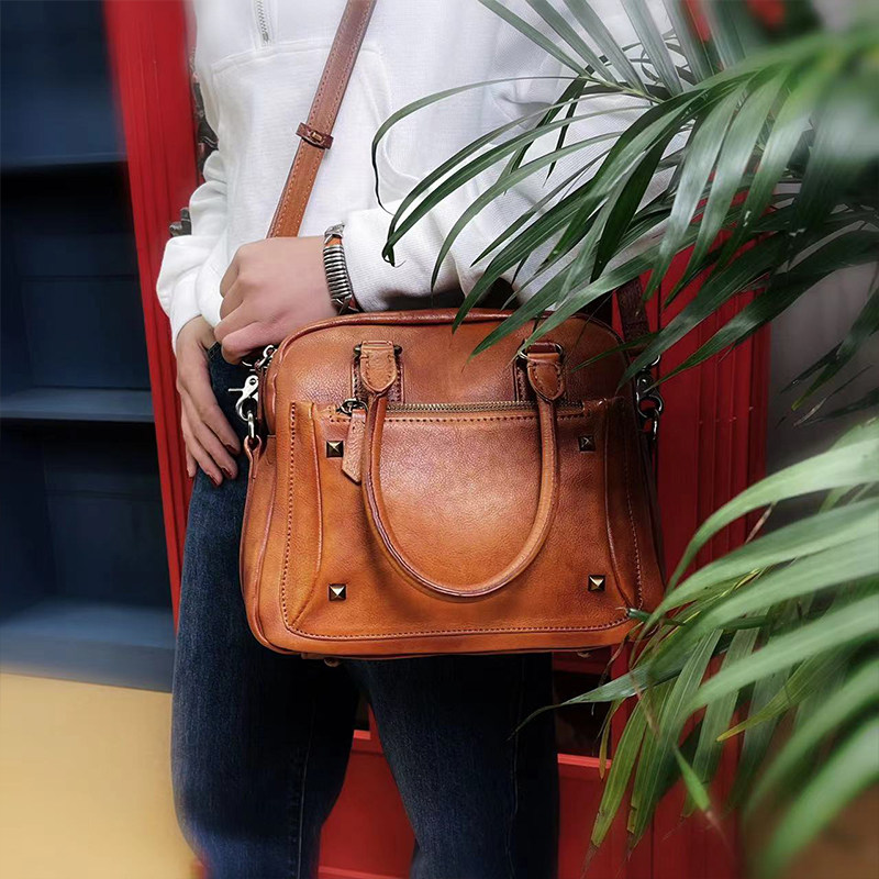 法缇斯小众轻奢设计师款斜挎包包 法缇斯女士包袋