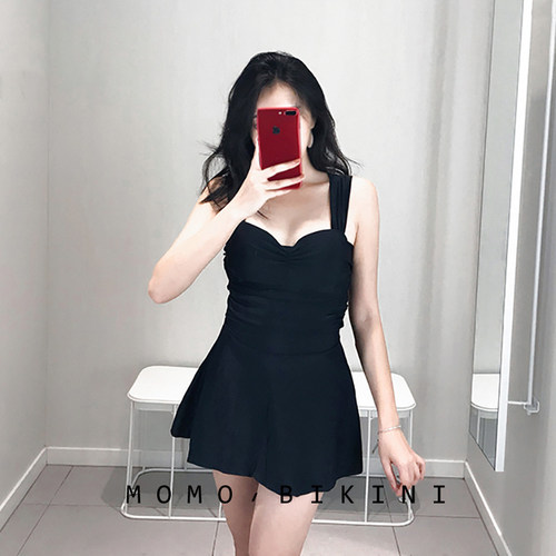 游泳衣女2026性感黑色分体平角裙式保守学生少女遮肚显瘦温泉泳装 - 图0