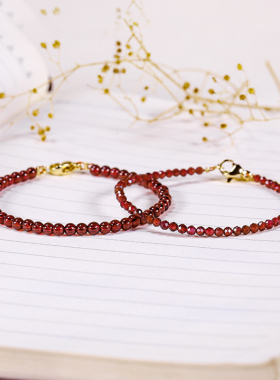 极细酒红色石榴石正品手串小米珠