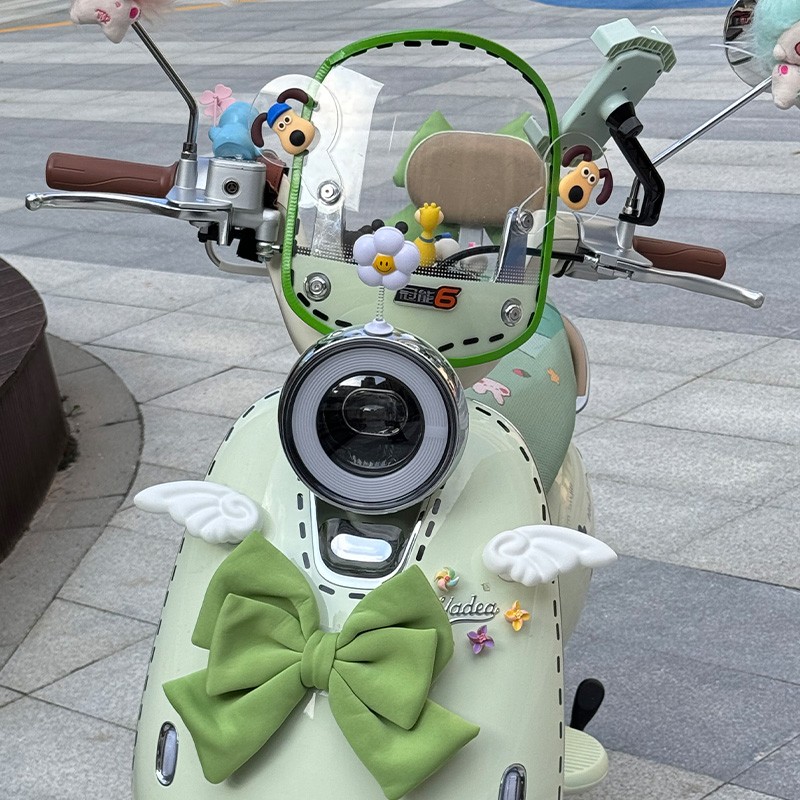 适用九号电动车装饰用品大全雅迪爱玛台铃绿源通用挡风板可爱贴纸 - 图3