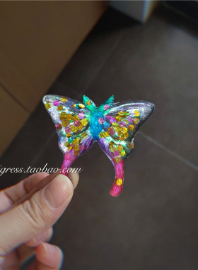 原创设计亮片闪光蝴蝶戒指胸针