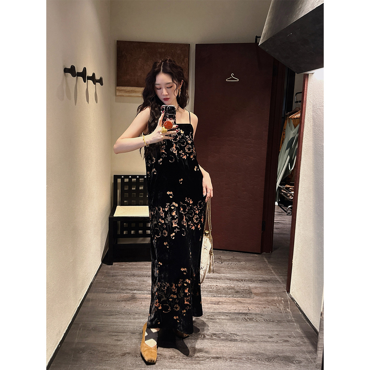 【哼哈冰冰】【玖色鹿】国风桑蚕丝绒吊带裙新年战袍连衣裙子秋,淘宝优惠券,粉丝福利购,淘宝优惠卷