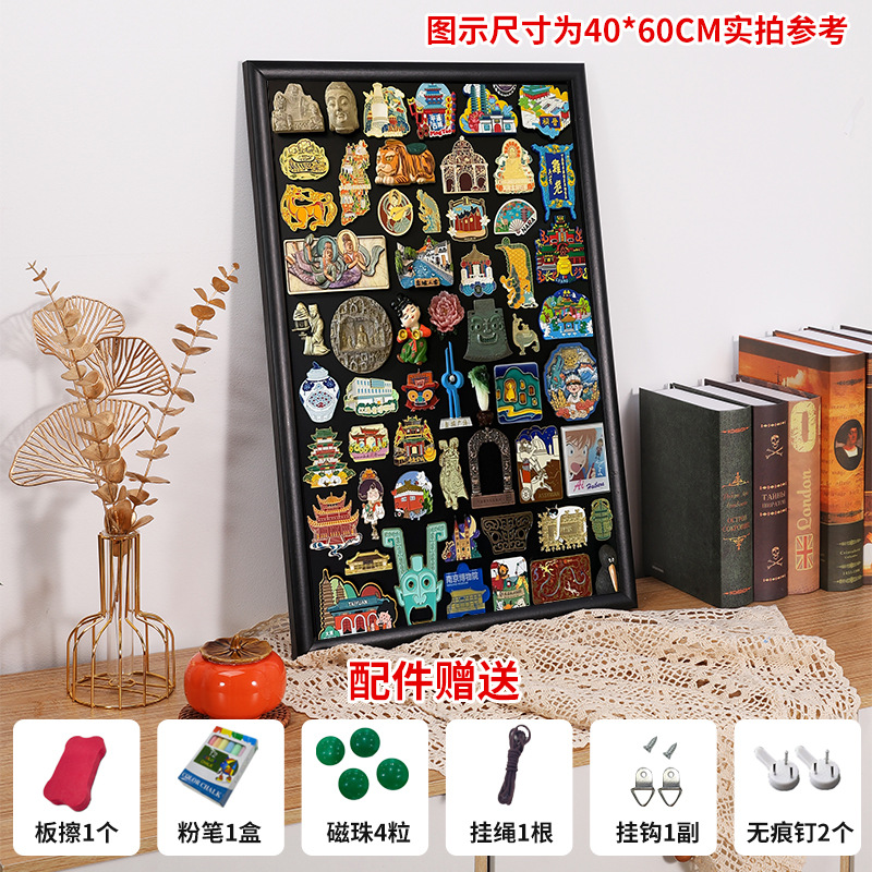 手办收纳展示架毛毡板照片墙客厅挂墙木纹边框冰箱贴磁吸展示板 - 图2